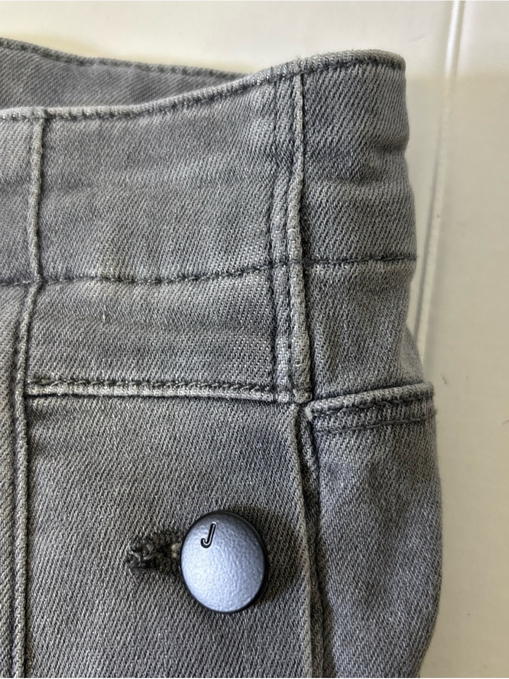 J Brand High-Rise Button-Front Charcoal Jeans - Picture 5 of 12